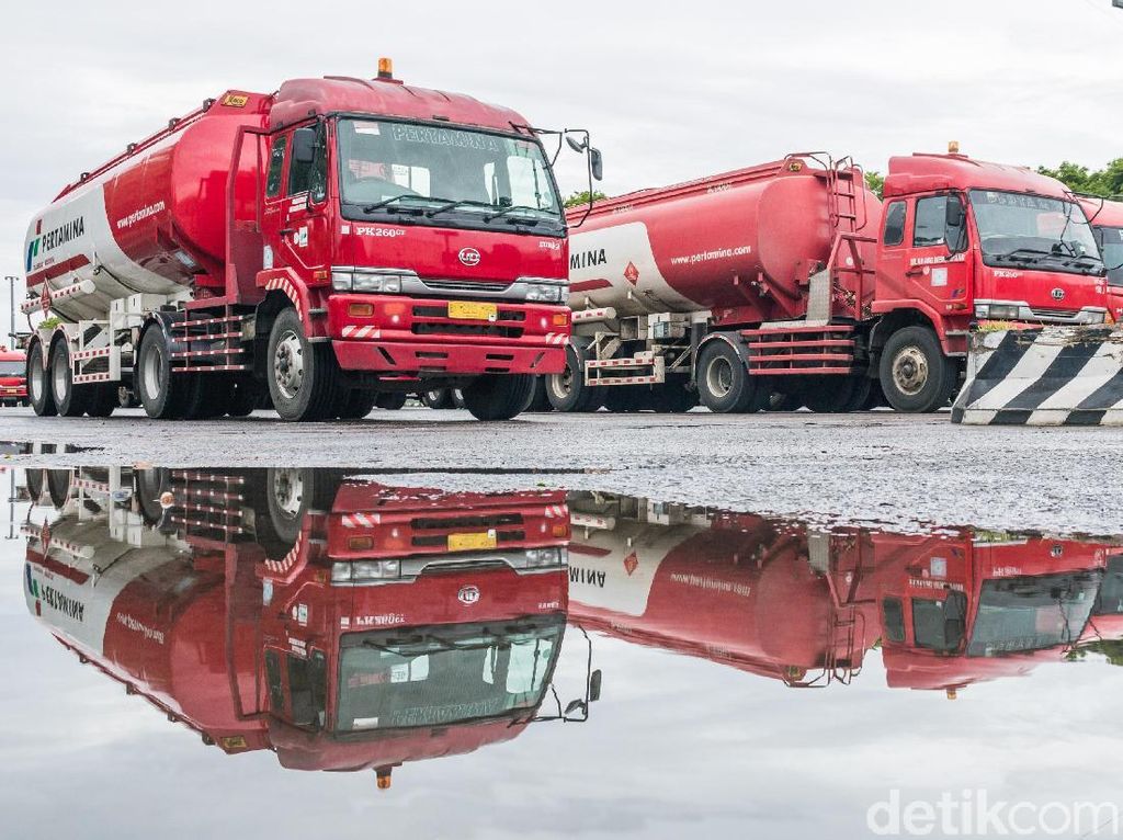 Penjelasan Lengkap Bos Pertamina soal Pembajakan Mobil Tangki Penjelasan Lengkap Bos Pertamina soal Pembajakan Mobil Tangki