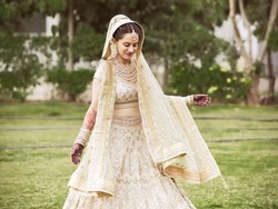 Pengantin India Ini Cuma Pakai 2 Produk Makeup di Pernikahannya