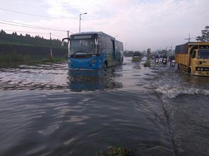 Banjir Masih Rendam Porong Lama, Ketinggian Air Meningkat
