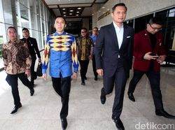 Hadiri Resepsi Kaesang-Erina, AHY dan Ibas Kenang Momen Manis Pernikahan