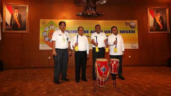 Menristek Dikti Buka Olimpiade Audit Untuk Negeri