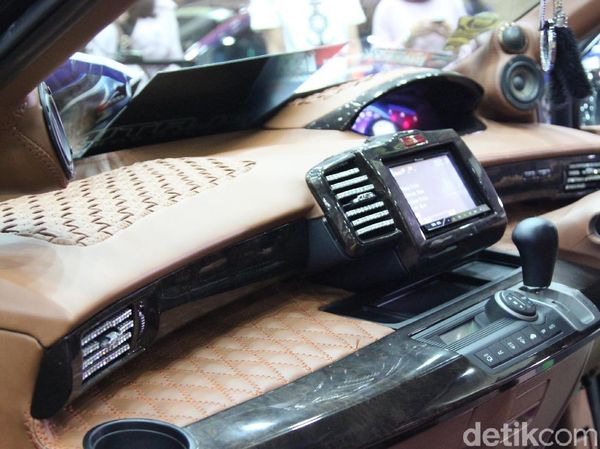 Kenyamanan Kelas Atas Honda Freed