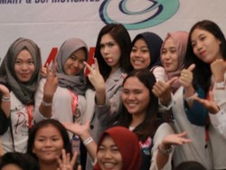 Serunya Meet & Greet Mio S Roadshow Concert Bareng Isyana Sarasvati