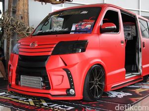 Daihatsu Luxio Jadi Mobil Premium