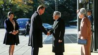 Foto: Saat Grand Duke of Luksembourg Bertemu Kaisar Jepang