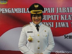 Bupati Klaten Minta Maaf ke Ganjar Soal Hand Sanitizer Berfoto Dirinya