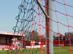 Blunder Kocak: Gawang Bobol karena Kiper Haus