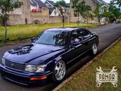 Toyota Celsior VIP Cars