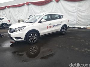 Berapa Harga Mobil China Pesaing CR-V?