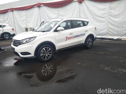 Berapa Harga Mobil China Pesaing CR-V?