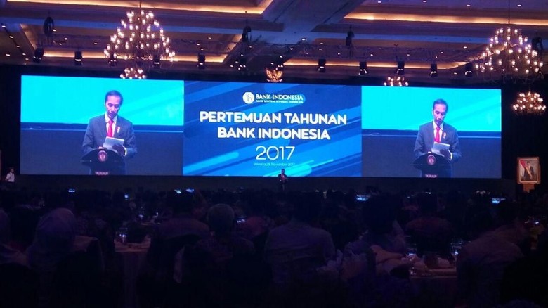 Kritik Jokowi ke SMK: 80% Gurunya Normatif Kritik Jokowi ke SMK: 80% Gurunya Normatif