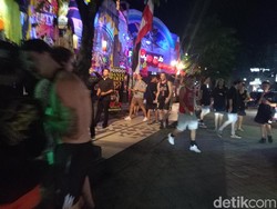 Gunung Agung Erupsi, Destinasi Wisata Di Bali Tetap Ramai