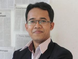 Labirin Tahun Politik Jokowi