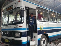 Sopir DAMRI Bandung di Era Emas: Lawan Copet-Penumpang Berjubel