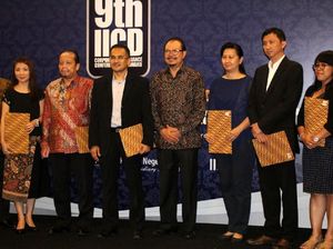 Penyerahan IICD Award