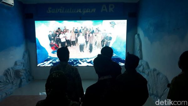 Foto: Mau Tahu Tentang Kutub Selatan? Ke Bandung Saja