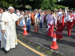 Apakah Paus Fransiskus Akan Sebut Rohingya di Myanmar?