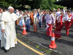Apakah Paus Fransiskus Akan Sebut Rohingya di Myanmar?