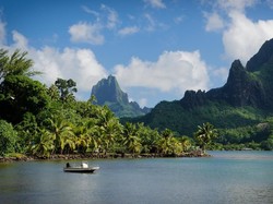 Bukan Cuma Bora-bora, Ini Pulau Moorea yang Tidak Kalah Indah