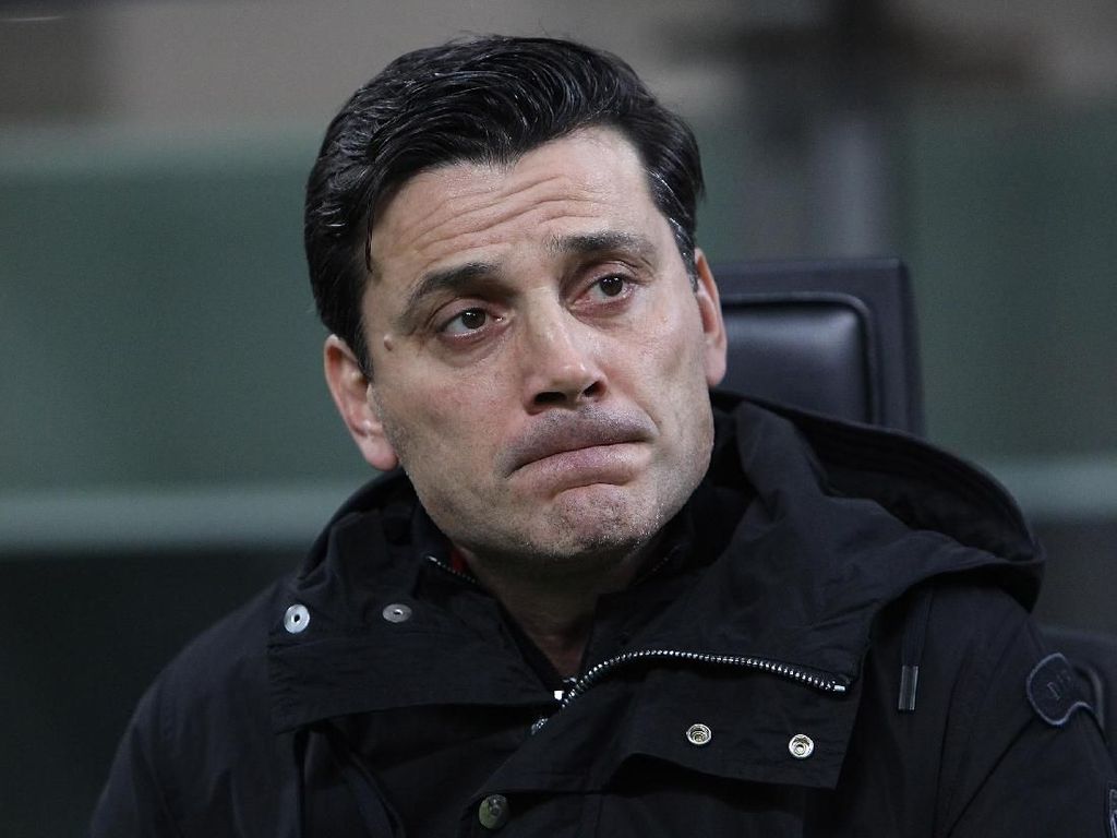 Fiorentina Pecat Vincenzo Montella Fiorentina Pecat Vincenzo Montella