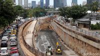 Intip Perkembangan Terkini Proyek Underpass Mampang