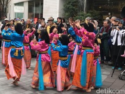 Menikmati Indonesia Day di Stasiun Kereta Api Tokyo