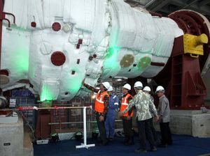 Gas Turbine PLTGU Jawa 2 Resmi Terpasang