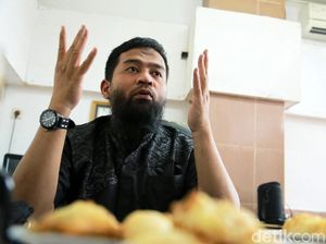 Bjah eks The Fly dan Para Artis yang Hijrah sampai Bikin Pangling