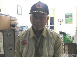 BPBD Gunungkidul Evakuasi Warga yang Bertahan di Atap Rumah