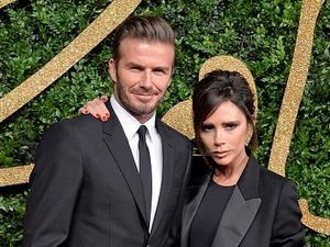 Saat Keluarga Beckham Tersihir Tarian Bali