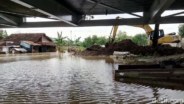 Foto: Begini Dahsyatnya Banjir di Sekitar Bengawan Solo