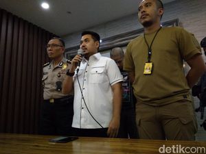 Keluarga Eks Anggota DPR Arbab Paproeka Ajukan Rehab Keluarga Eks Anggota DPR Arbab Paproeka Ajukan Rehab