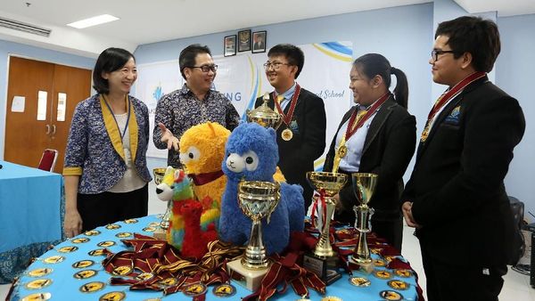 Global Sevilla Raih 40 Emas dan 51 Perak di Kompetisi Tingkat Dunia