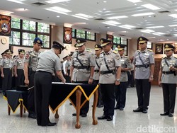 Kapolri Pimpin Upacara Sertijab Kapolda Kepri, Sulsel dan Kalbar