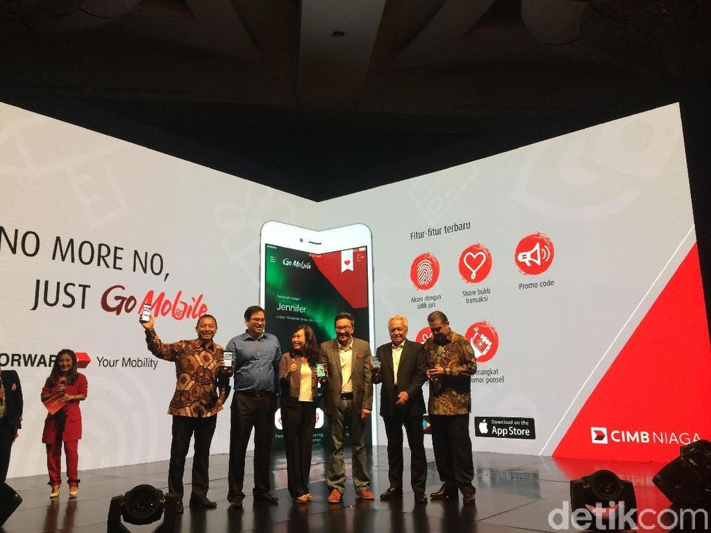 Nasabah Bank Mulai Tinggalkan Transaksi di Kantor Cabang Nasabah Bank Mulai Tinggalkan Transaksi di Kantor Cabang
