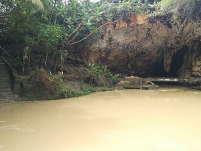 Foto: Gua Pindul Sebelum & Sesudah Bencana