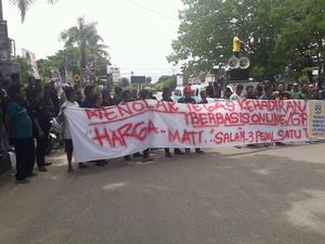 Angkutan Umum Kendari Sweeping Taksi Online