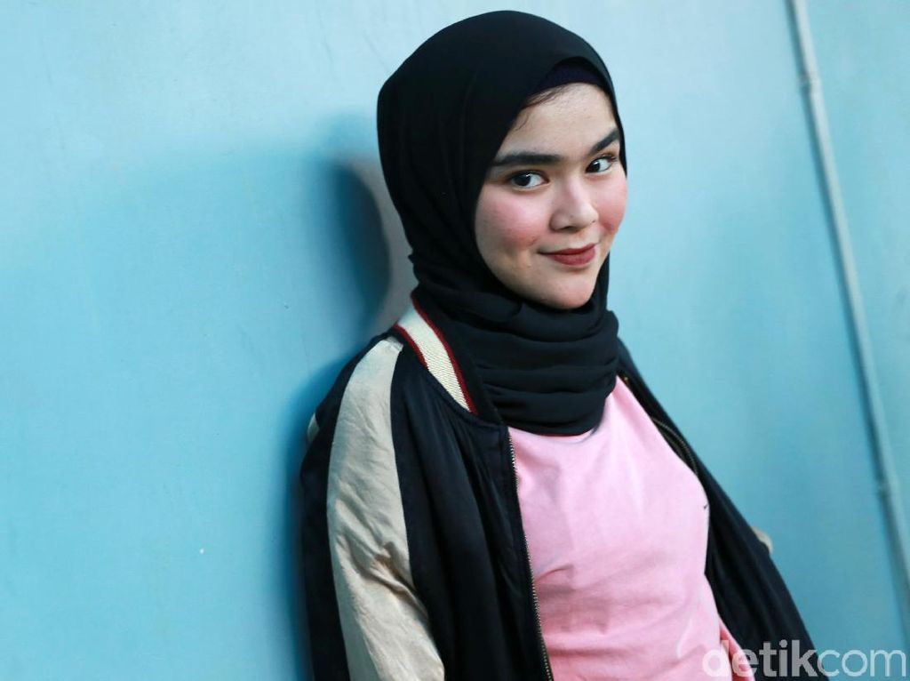 6 Eks Personel Girlband Ini Berubah Drastis, Ada yang Bercadar 6 Eks Personel Girlband Ini Berubah Drastis, Ada yang Bercadar