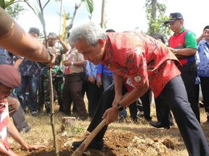 Jadi Ekowisata, Hutan di Gunung Kendeng Ditanami Ribuan Pohon Buah