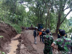 Melihat Longsor di Imogiri Bantul yang Sempat Isolasi Warga Desa