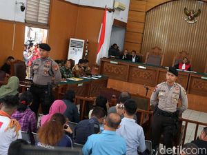 Video: Sidang Praperadilan Setya Novanto Ditunda Seminggu