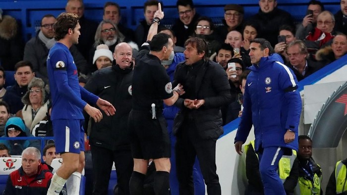 Diusir ke Bangku Penonton, Conte: Saya Frustrasi