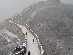 Saat Tembok Besar China Terselimuti Salju