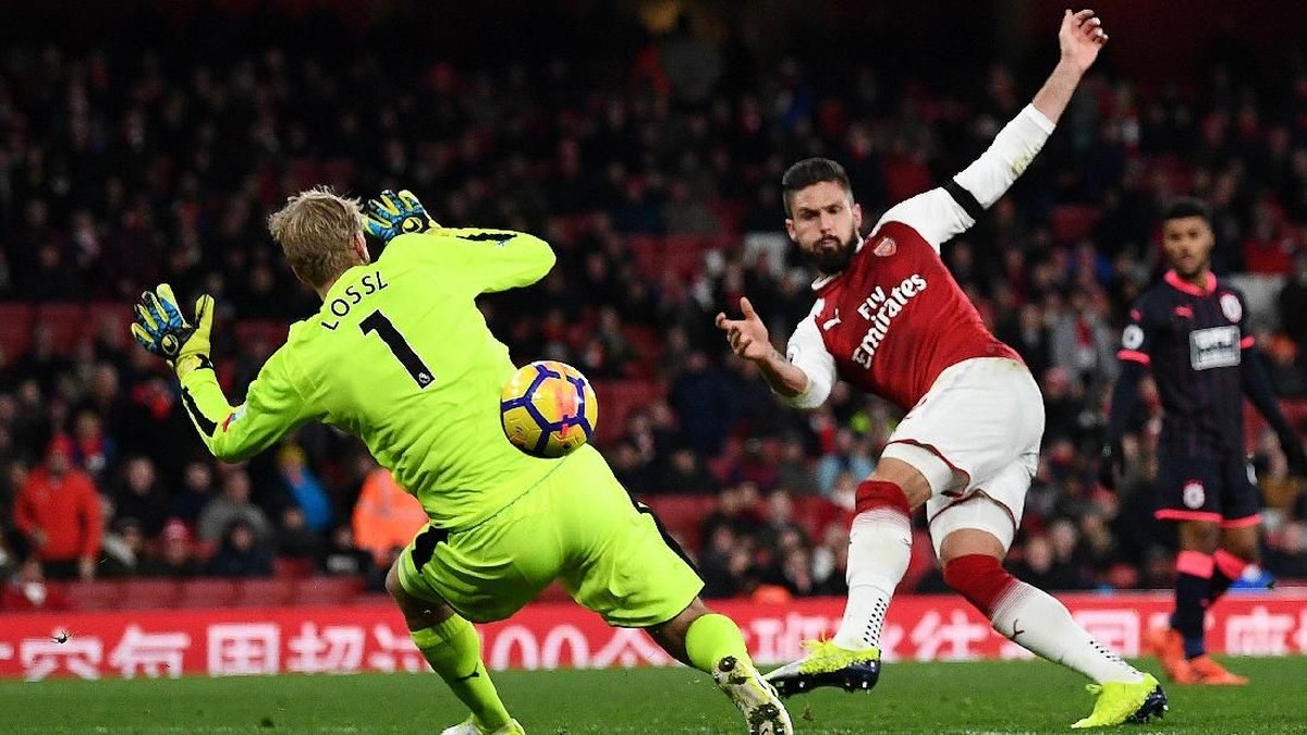 Olivier Giroud menyumbangkan dua gol untuk Arsenal (Dylan Martinez/Reuters)