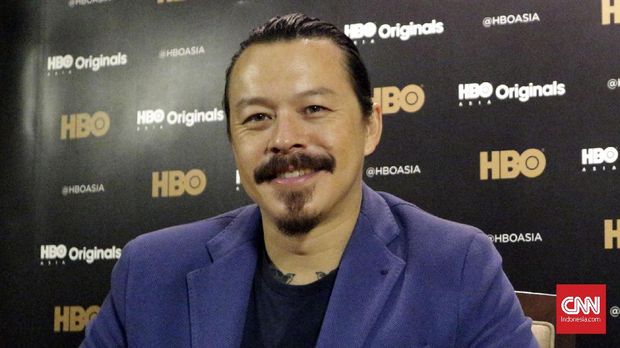 Mike Wiluan.