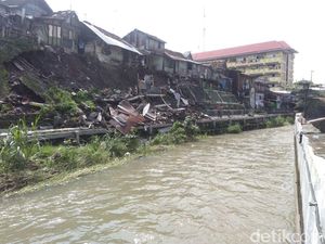 Pemkot Taksir Butuh Rp 7 M untuk Perbaiki Talud Longsor di Yogya Pemkot Taksir Butuh Rp 7 M untuk Perbaiki Talud Longsor di Yogya