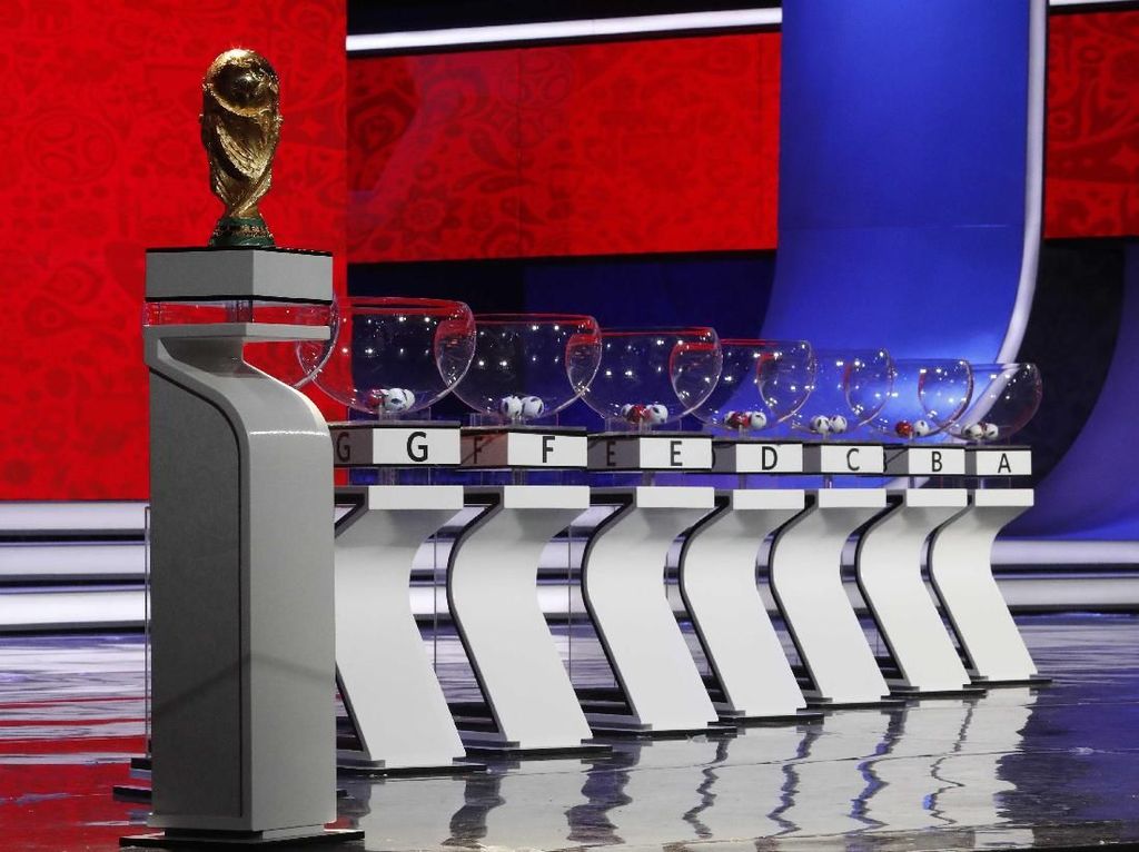 FIFA Respons Kecurigaan Terkait Drawing Piala Dunia 2018 FIFA Respons Kecurigaan Terkait Drawing Piala Dunia 2018