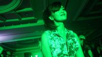 Foto: Bugarnya Farah Quinn, Tetap Seksi Walau Keringatan