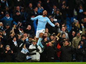 Sterling Bikin Southampton Patah Hati