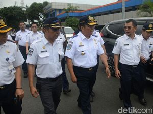 Peraturan Ojek Online Terbit, Soal Tarif Masih Digodok Peraturan Ojek Online Terbit, Soal Tarif Masih Digodok